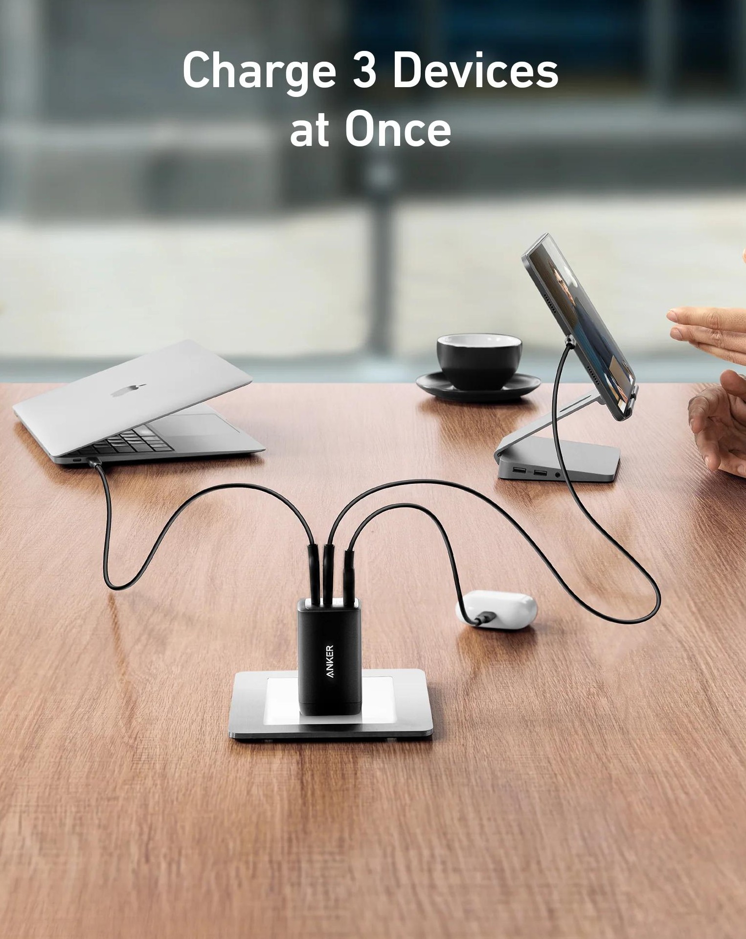 Anker 735 Front